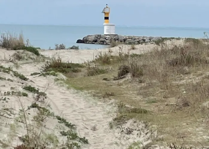 Appartement Port Camargue, Résidence La Lagune, Très Bel Avec Vue Le Grau-du-Roi